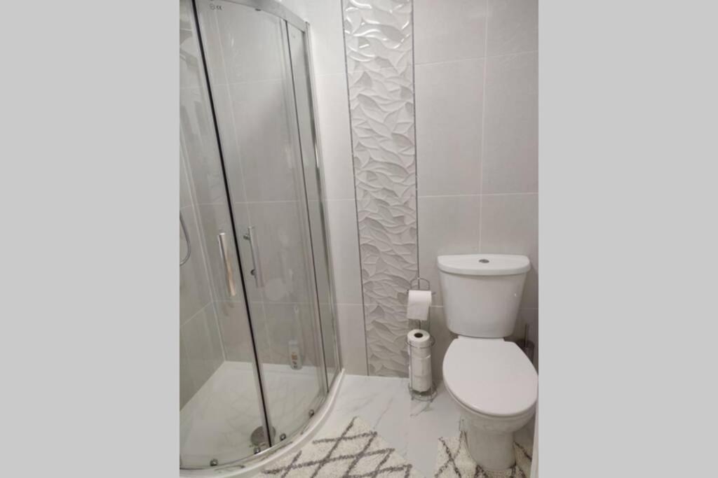 Luxury Apartment In Birmingham With Free Parking. מראה חיצוני תמונה